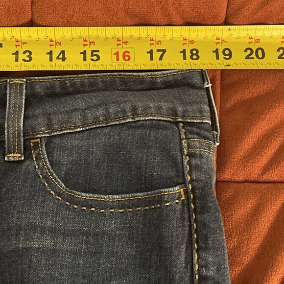 Levi's 526 Women Jeans Slender Bootcut Mid Rise Denim Size 16M Back Flap Pockets - Picture 13 of 16